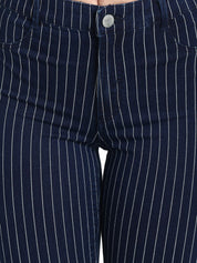 Kotty Women Blue & White Skinny Fit High-Rise Slash Knee Jeans