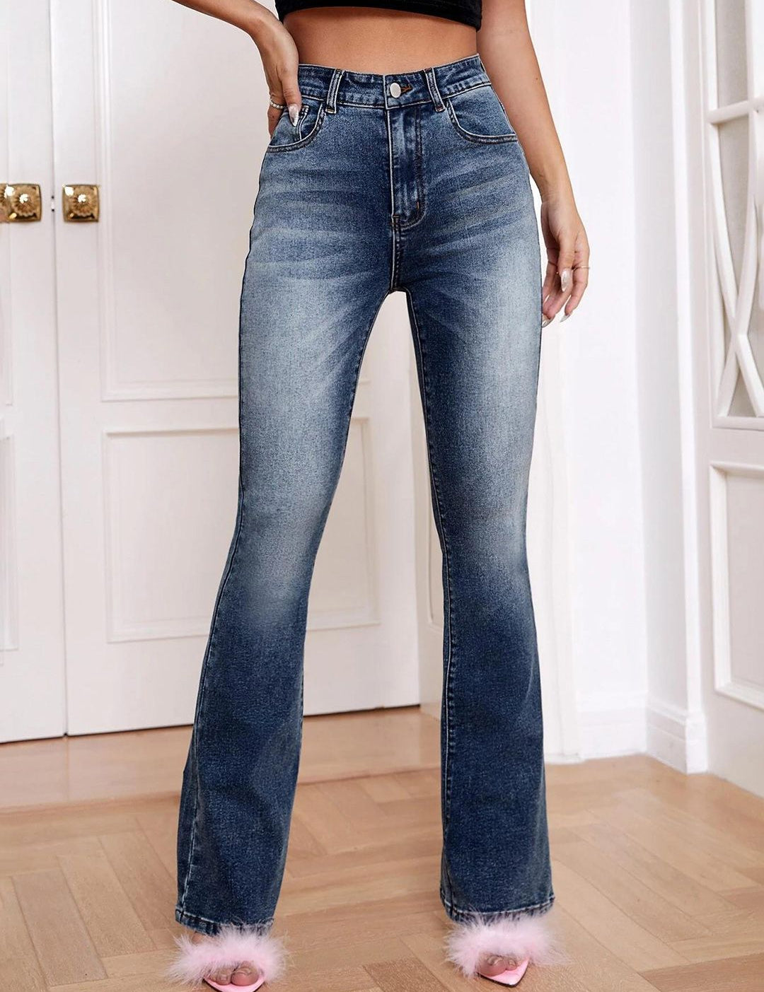 Kotty Women Bootcut High-Rise Stretchable Jeans