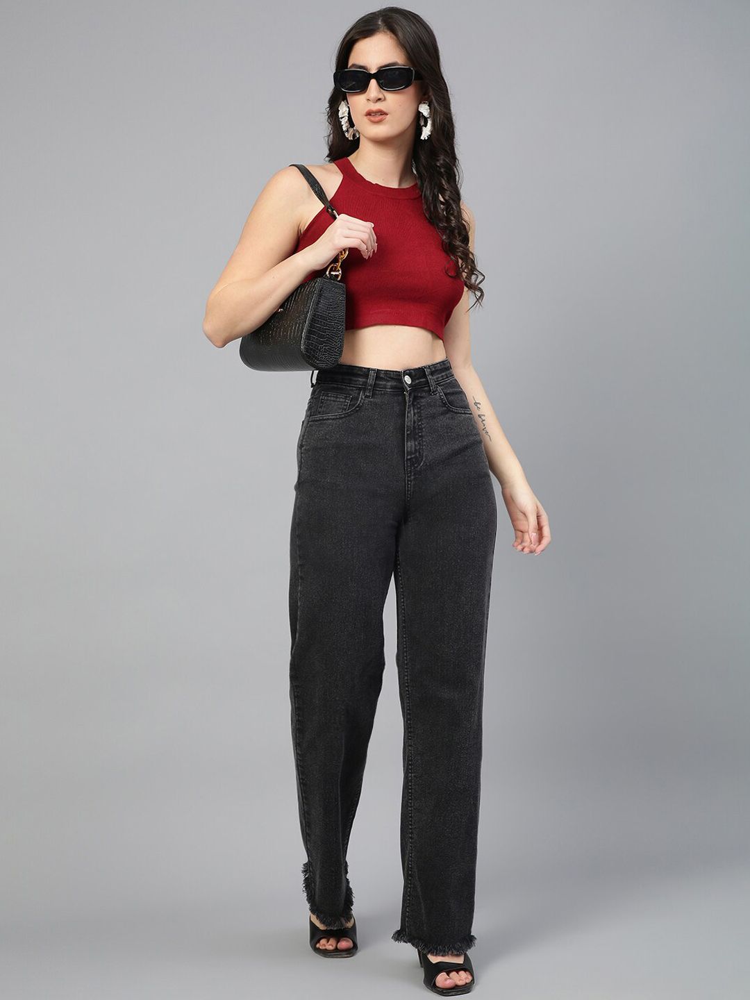 Kotty Women Jean Straight Fit High-Rise Light Fade Stretchable Jeans