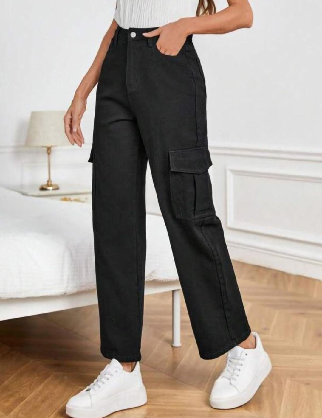 Kotty Women Jean Straight Fit High-Rise Clean Look Cropped Stretchable Jeans