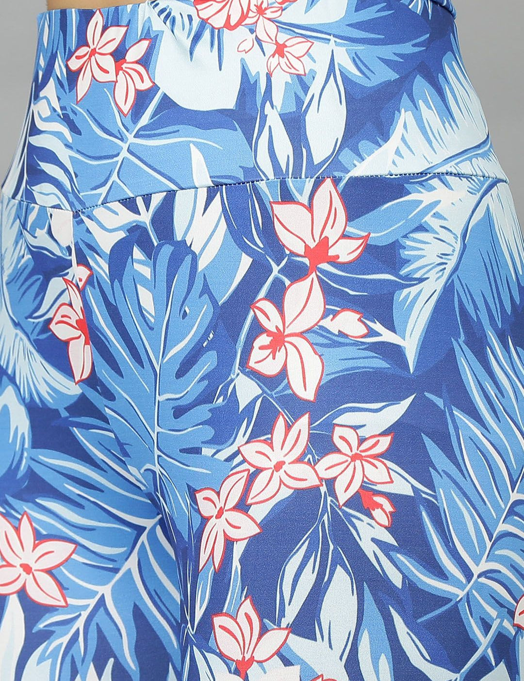 Kotty Round Neck Sleeveless Printed Crop Top & Tight Night Suit Set