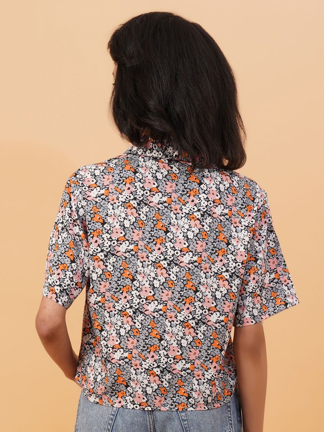 Kotty Black Floral Printed Casual Shirt