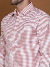 Kotty White & Red New Gingham Checks Printed Spread Collar Casual Shirt