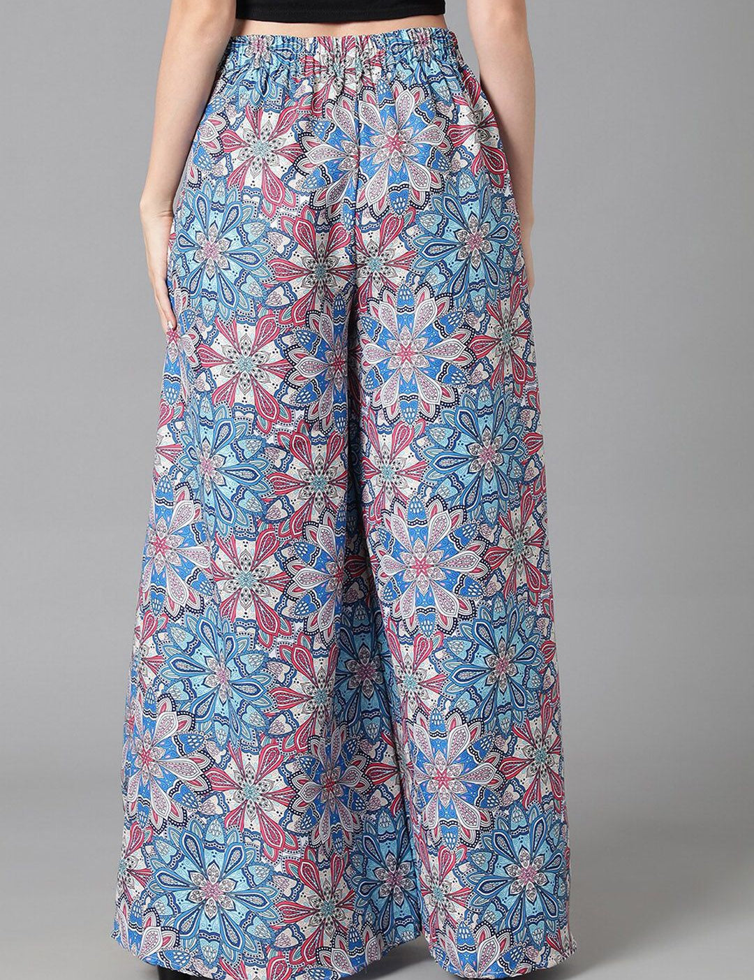 Kotty Women Blue Floral Printed Relaxed Flared Easy Wash Parallel Trousers