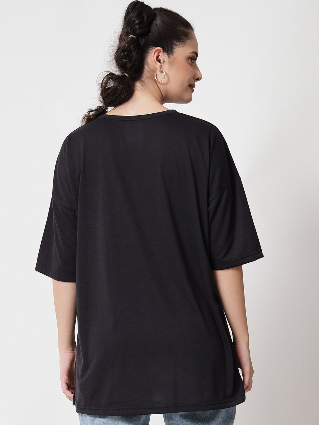 Kotty Women Black Typography Printed Extended Sleeves Oversized T-shirt