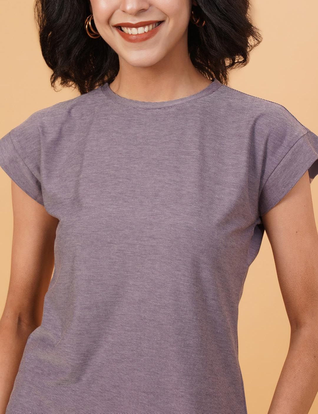 Kotty Round Neck Extended Sleeves Regular Fit T-shirt