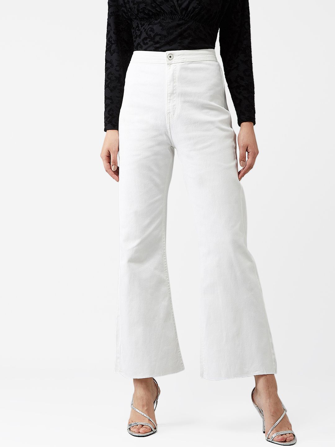 Kotty Women White Flared High-Rise Clean Look Jeans