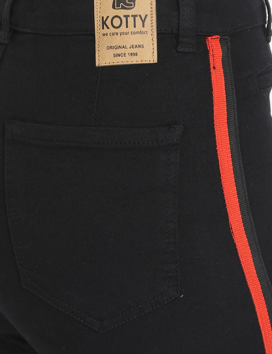 Kotty Women Black Skinny Fit High-Rise Clean Look Jeans