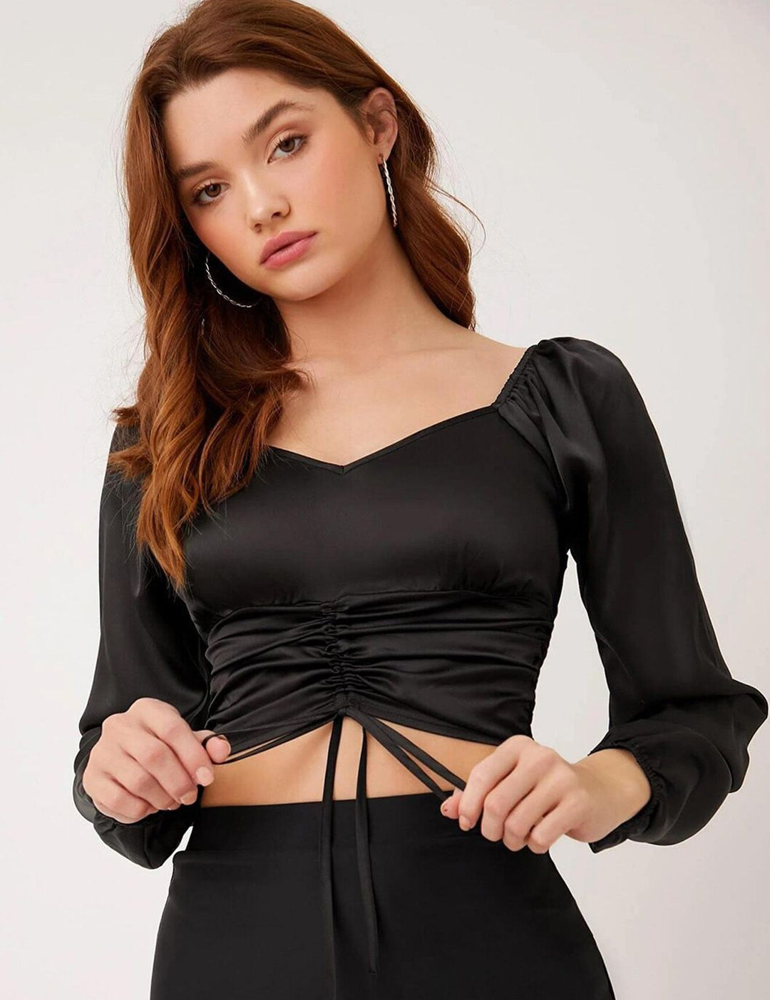 Kotty Black Sweetheart Neck Puff Sleeve Satin Fitted Crop Top