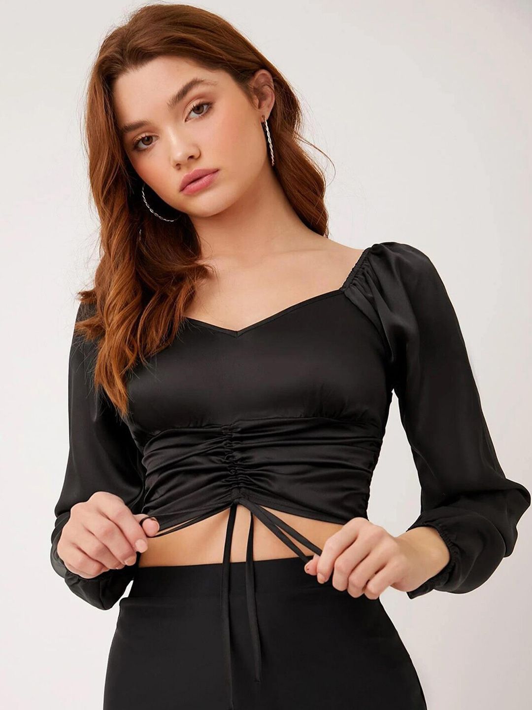 Kotty Black Sweetheart Neck Puff Sleeve Satin Fitted Crop Top
