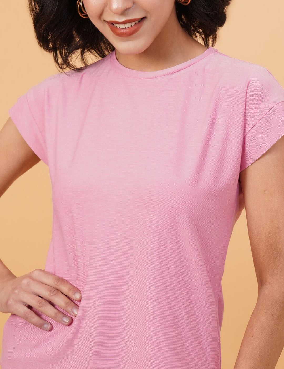 Kotty Round Neck Extended Sleeves Regular Fit T-shirt