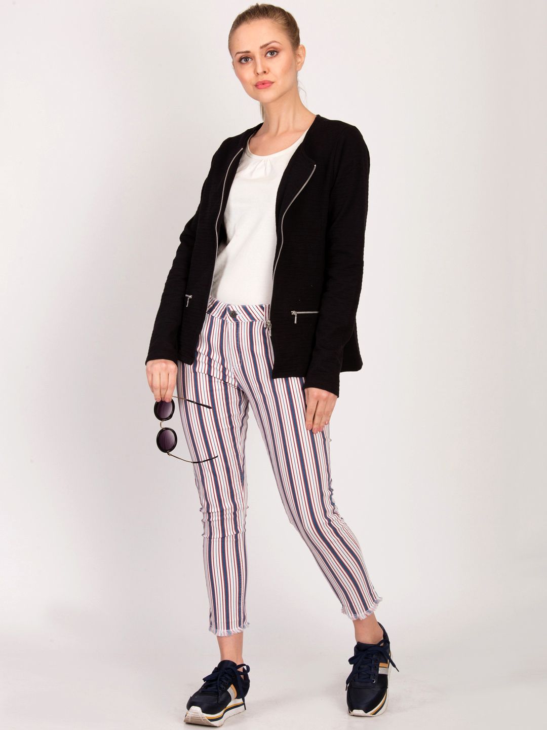 Kotty Women Black Solid Tailored Jacket