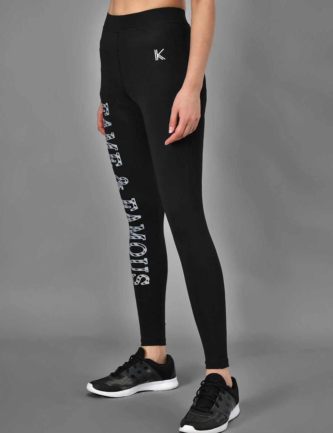 Kotty Women Black & White Printed Tights