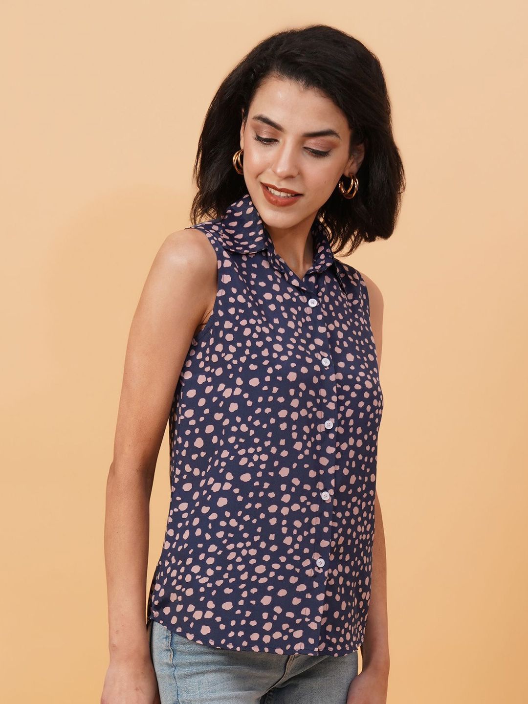 Kotty Blue Graphic Printed Casual Shirt