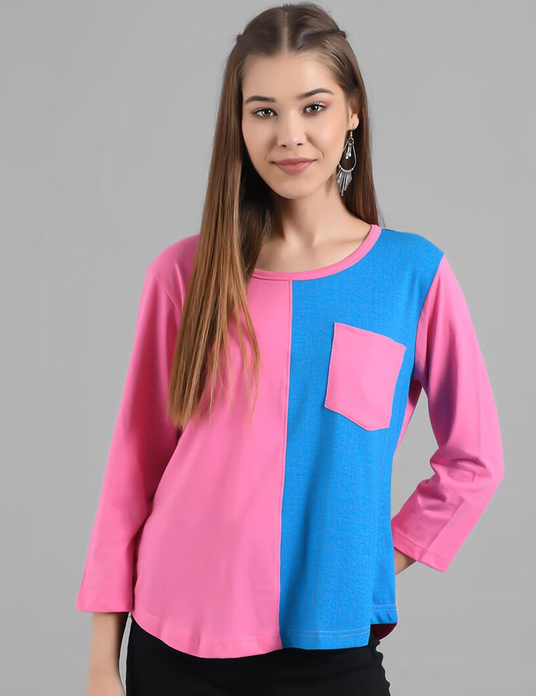 Kotty Colourblocked Round Neck Cotton T-shirt