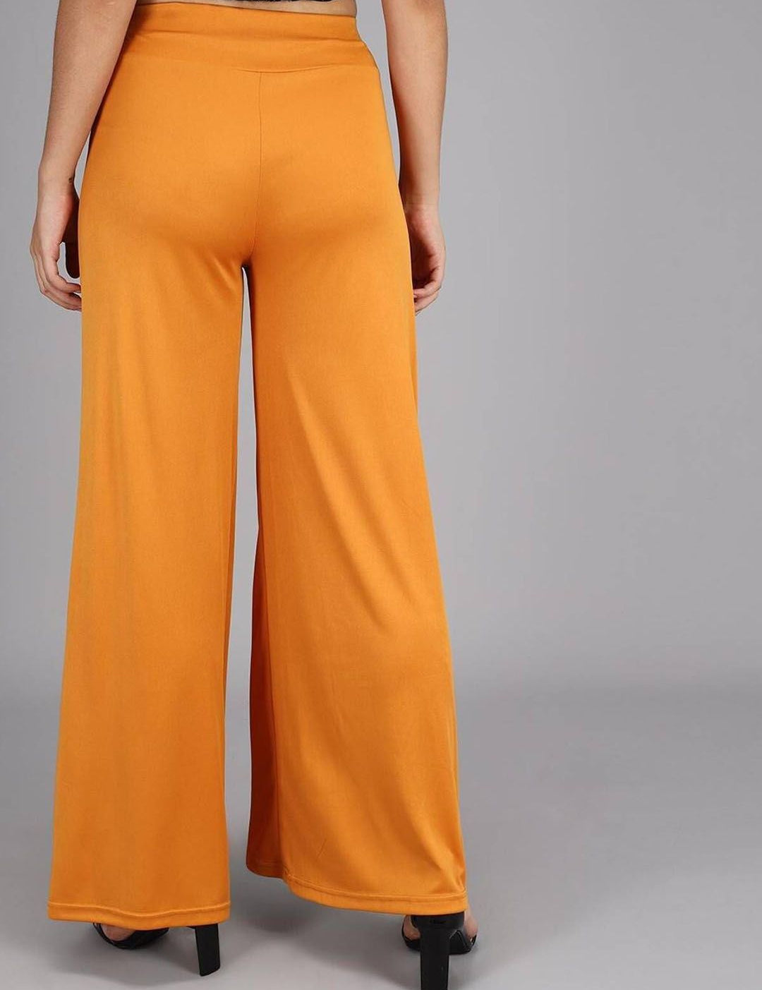 Kotty Women Solid Mid-Rise Regular Fit Trousers