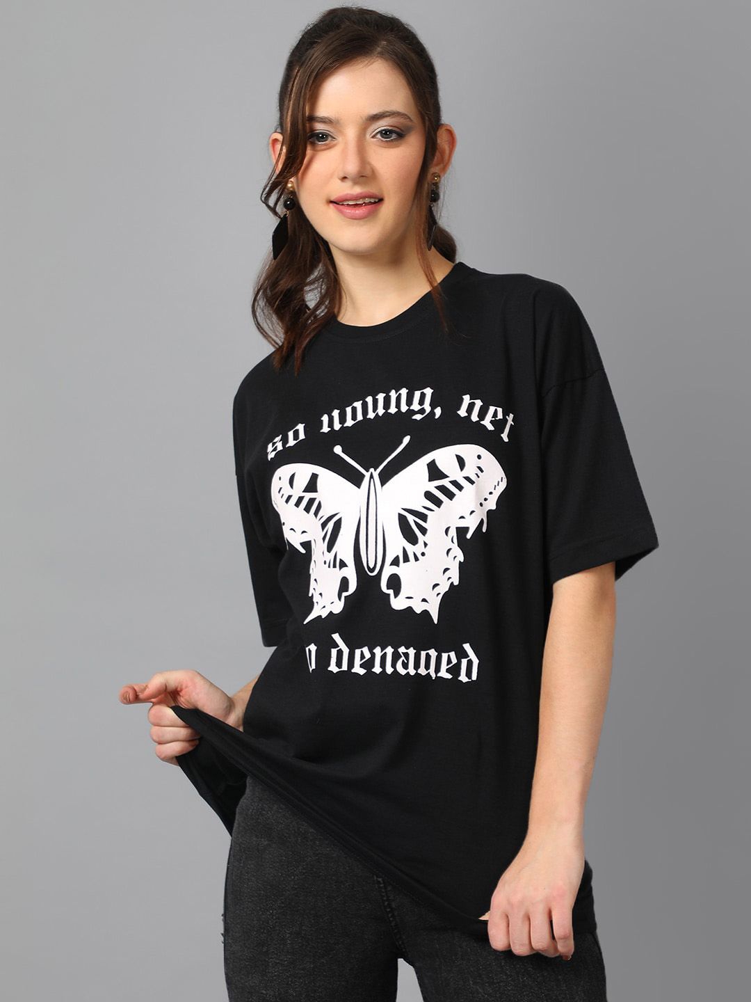 Kotty Graphic Printed Round Neck Drop-Shoulder Sleeves Oversized T-shirt