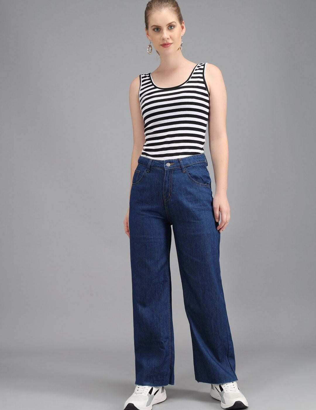 Kotty Women Blue Flared High-Rise Jeans