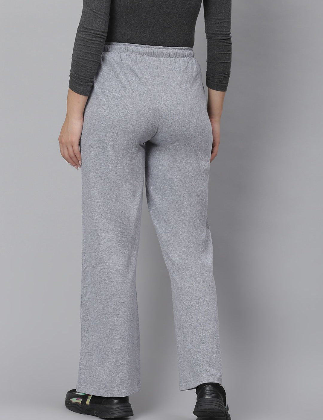 Kotty Women Grey Solid Straight-Fit Track Pants