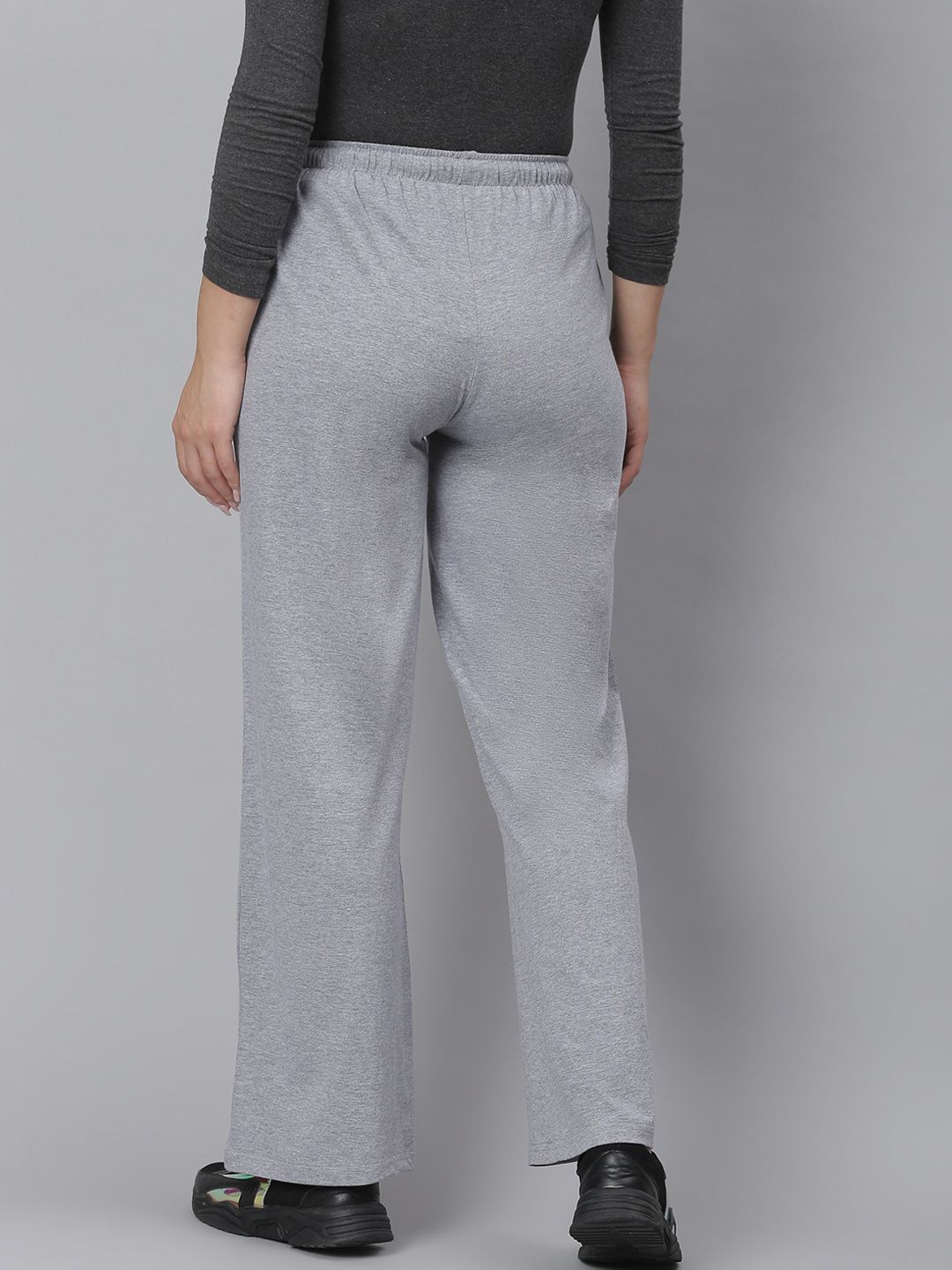 Kotty Women Grey Solid Straight-Fit Track Pants