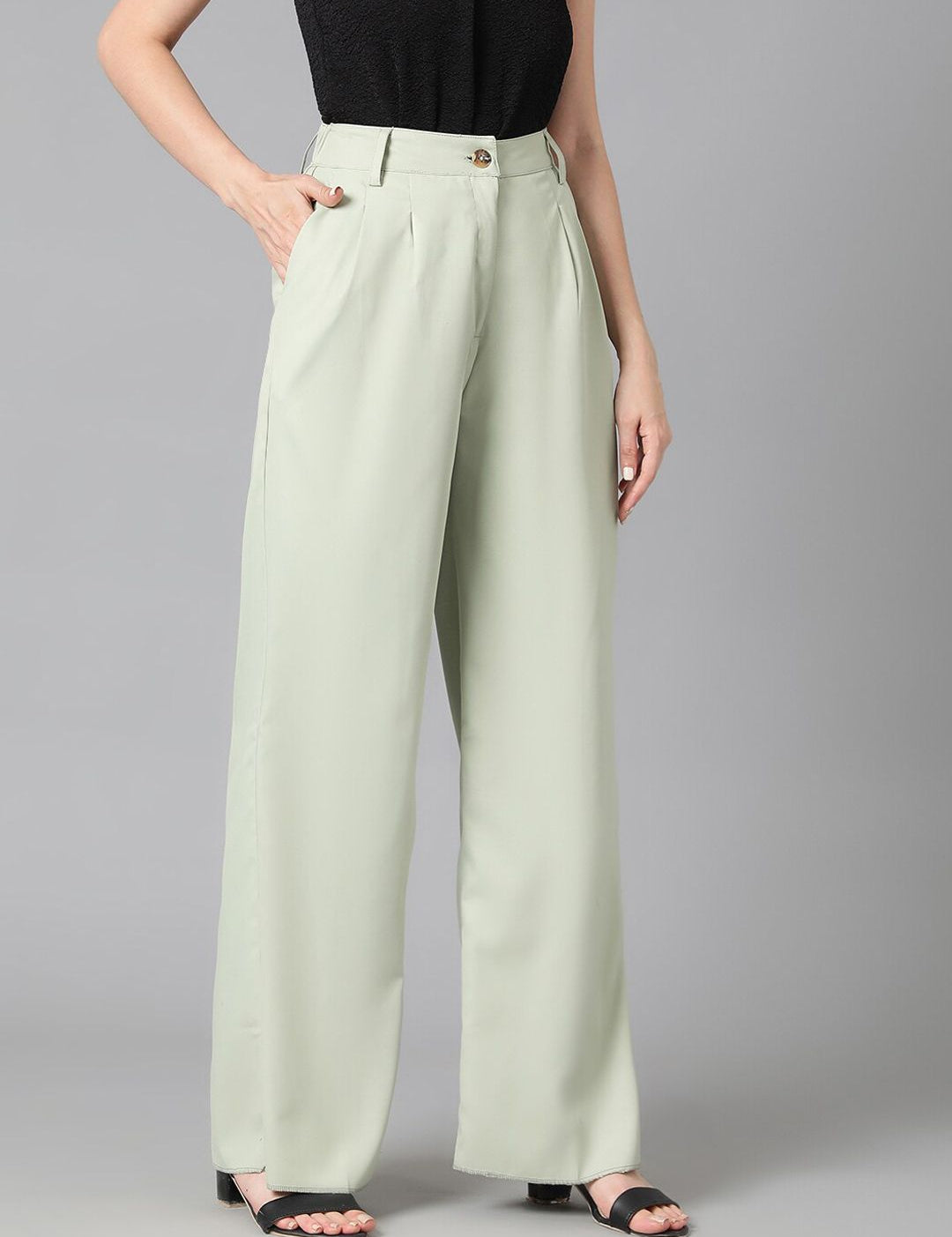 Kotty Women Green Relaxed Straight Leg High-Rise Easy Wash Pleated Trousers