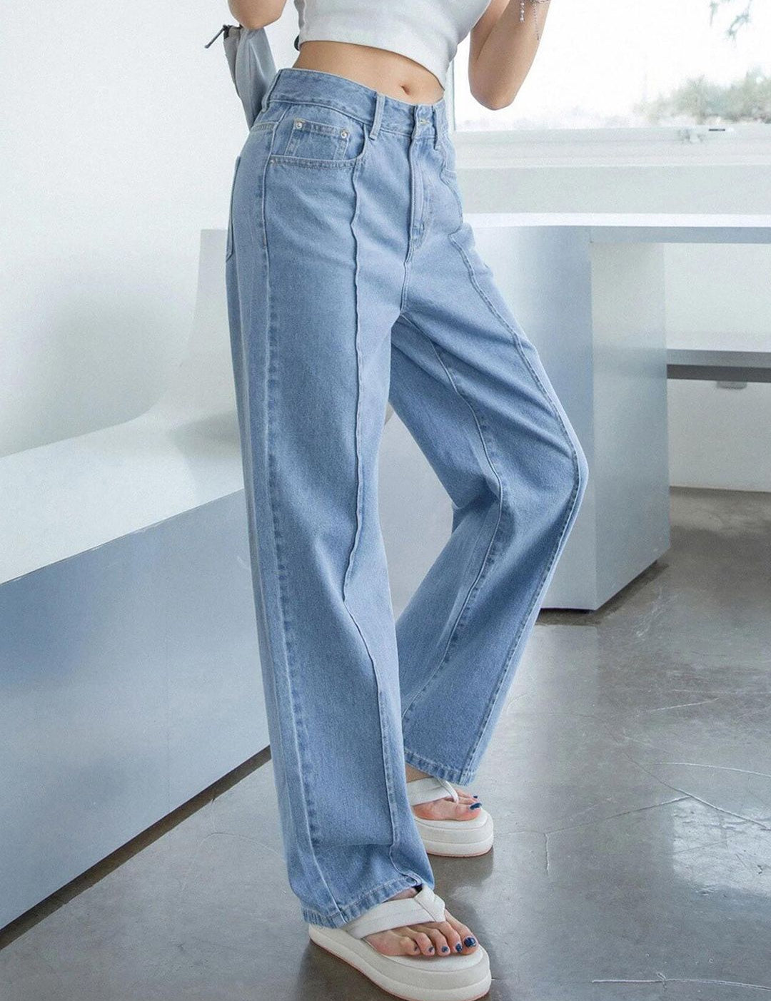 Kotty Women Straight Fit Jeans