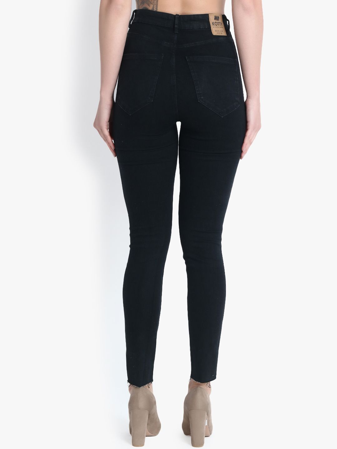 Kotty Women Black Skinny Fit High-Rise Slash Knee Stretchable Jeans