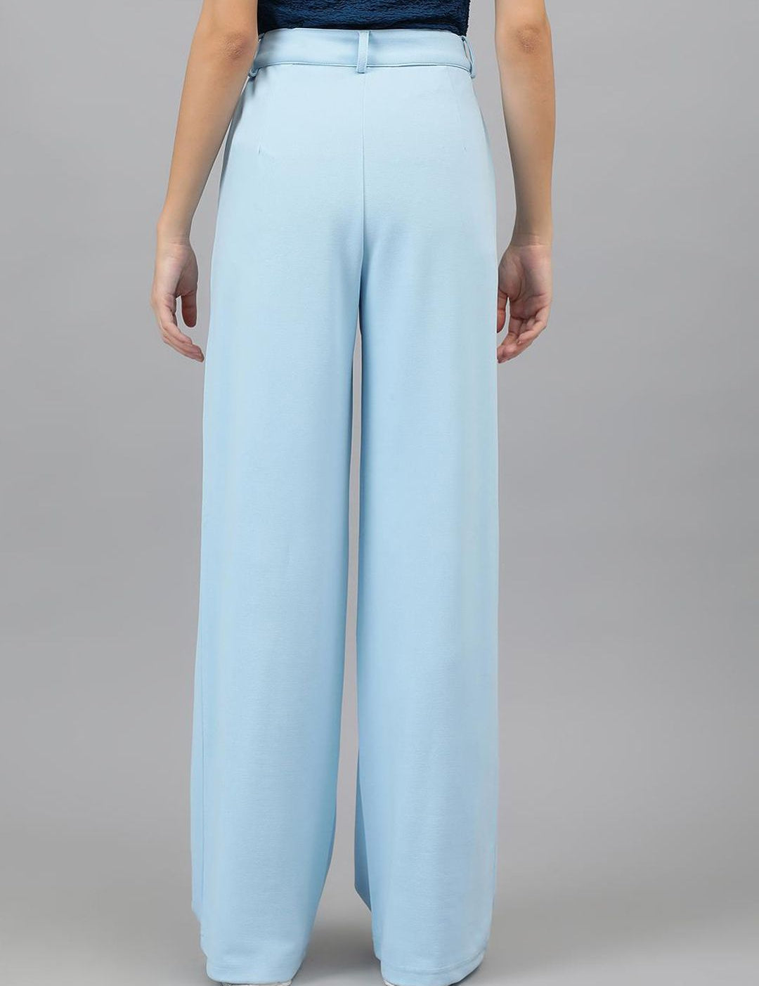 Kotty Women Blue Relaxed Straight Leg Straight Fit Easy Wash Pleated Trousers