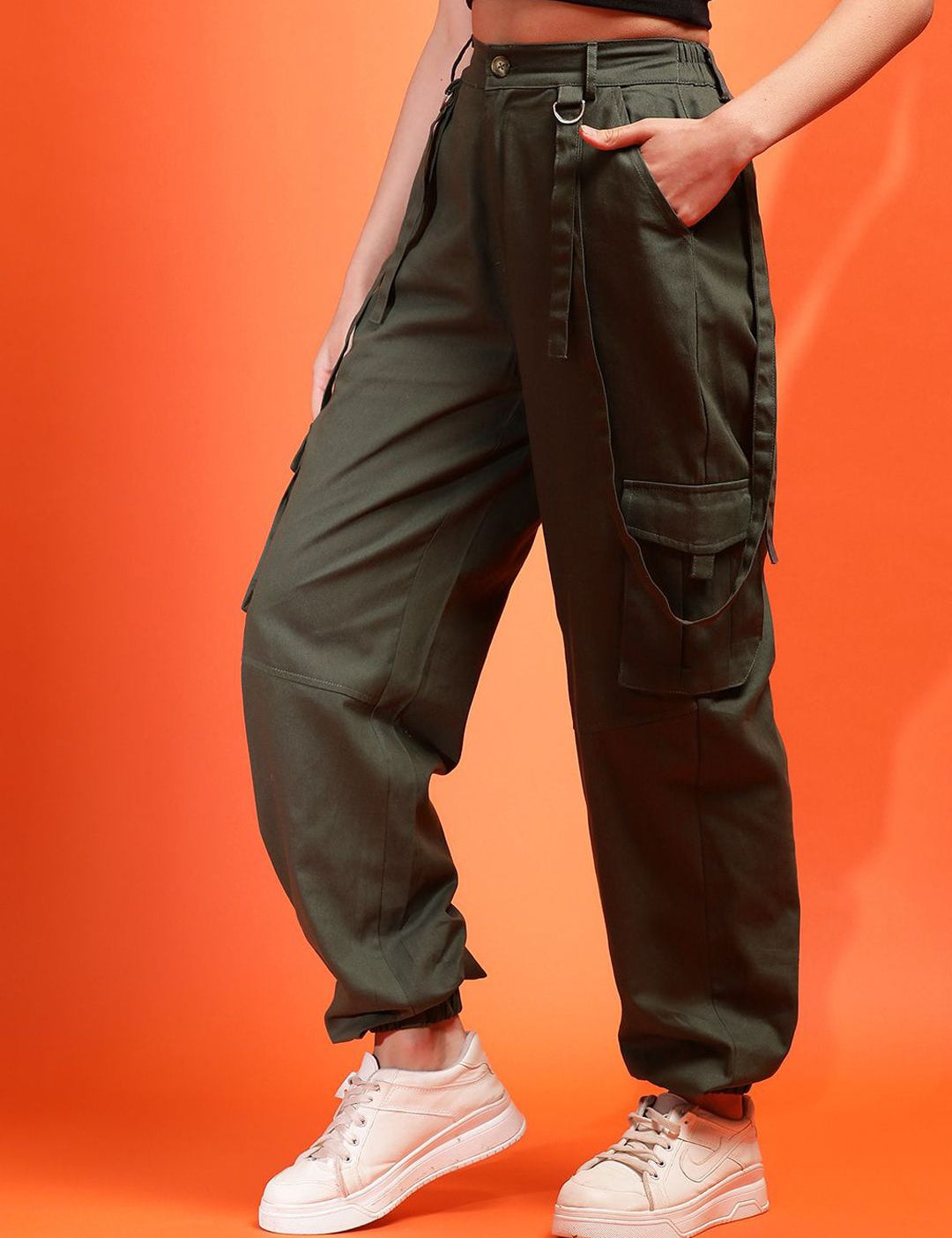 Kotty Women Relaxed High-Rise Easy Wash Joggers Trousers