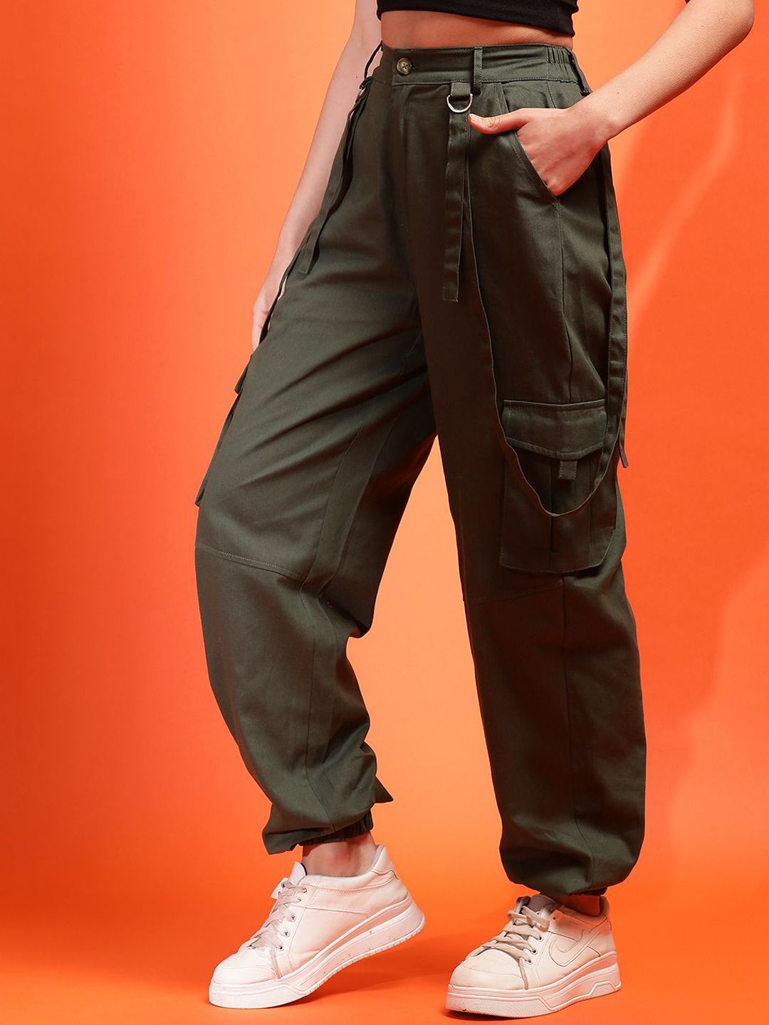 Kotty Women Relaxed High-Rise Easy Wash Joggers Trousers