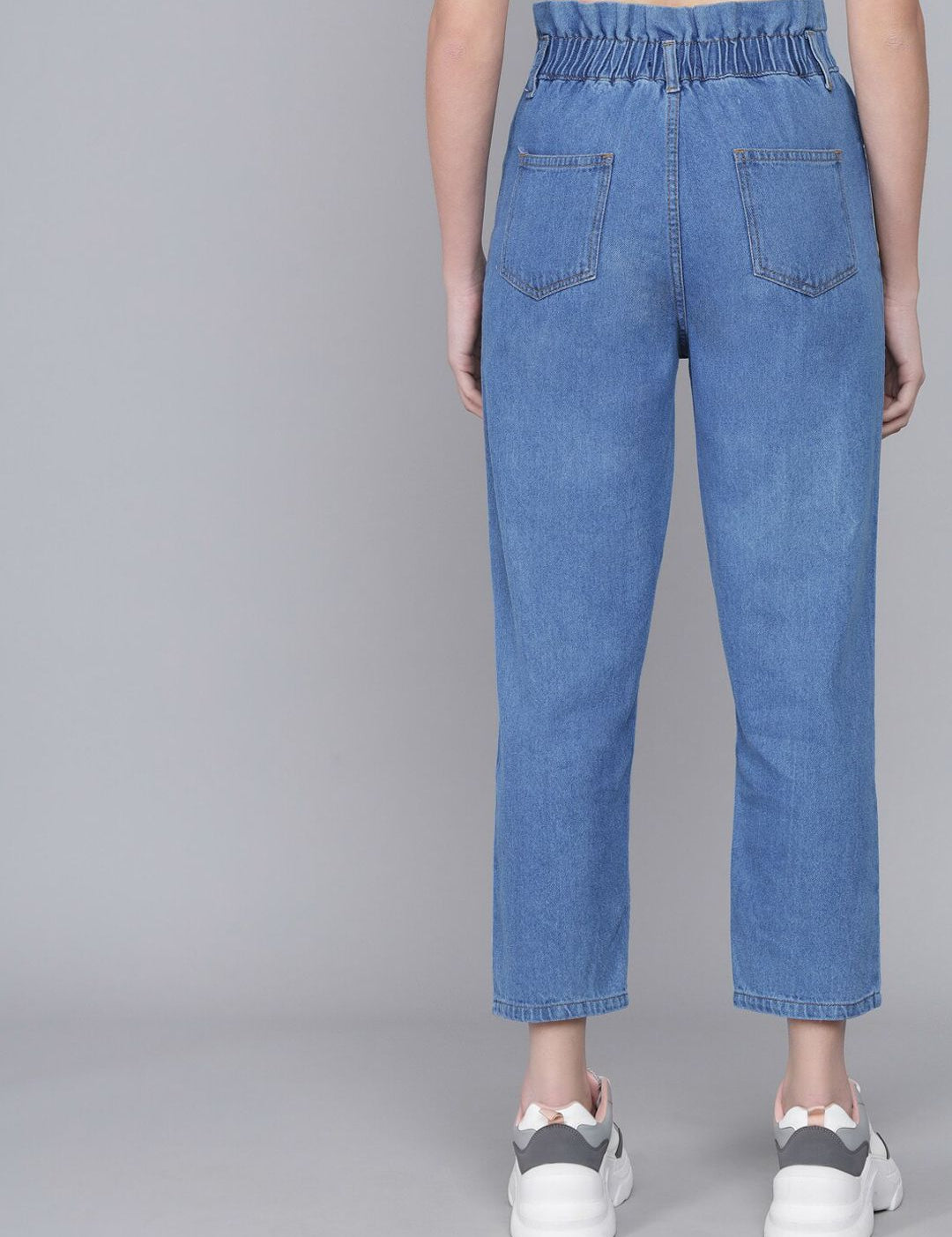 Kotty Women Blue Boyfriend Fit High-Rise Mildly Distressed Light Fade Jeans