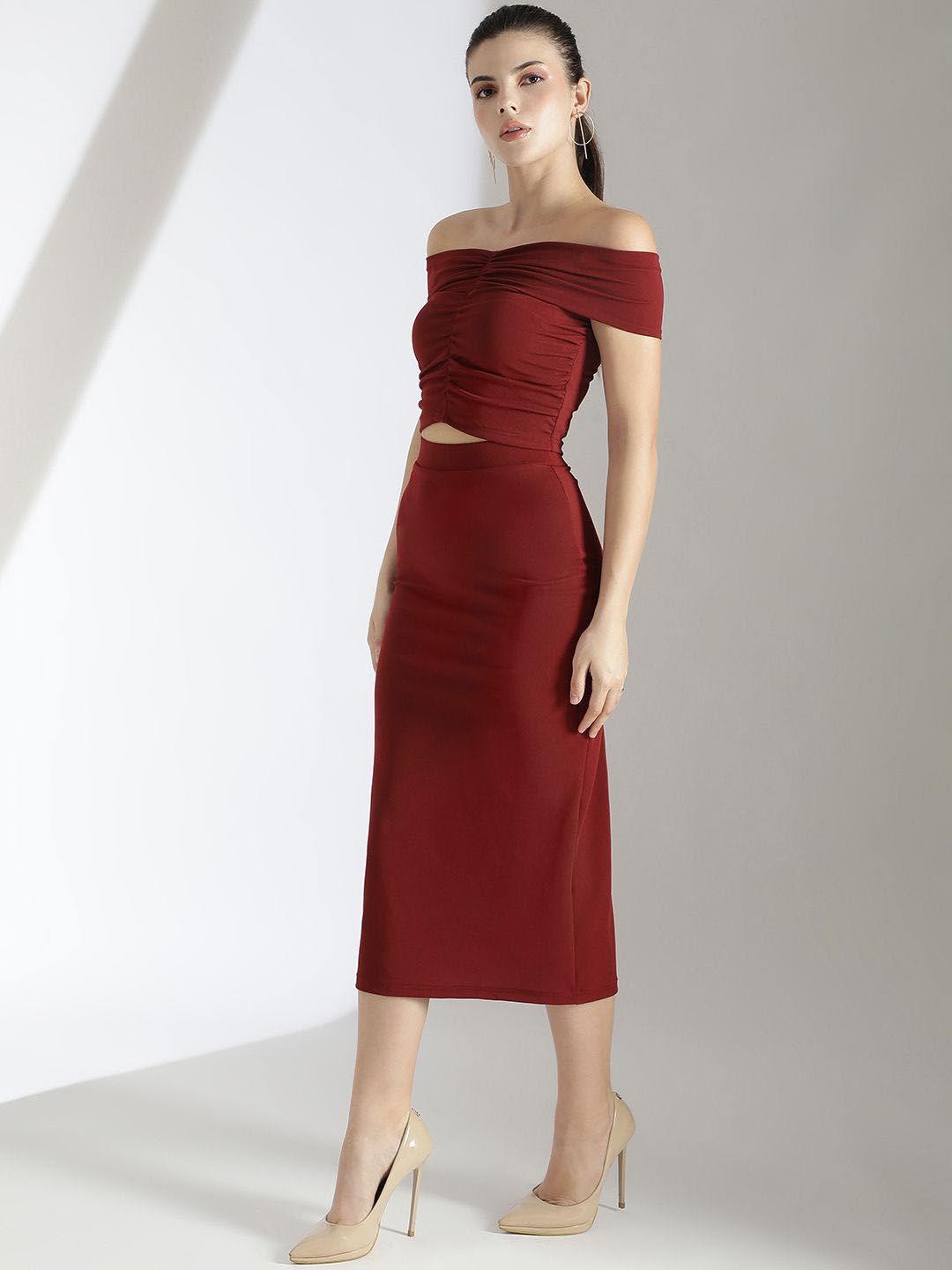 Kotty Maroon Off Shoulder Neck Top With Skirt