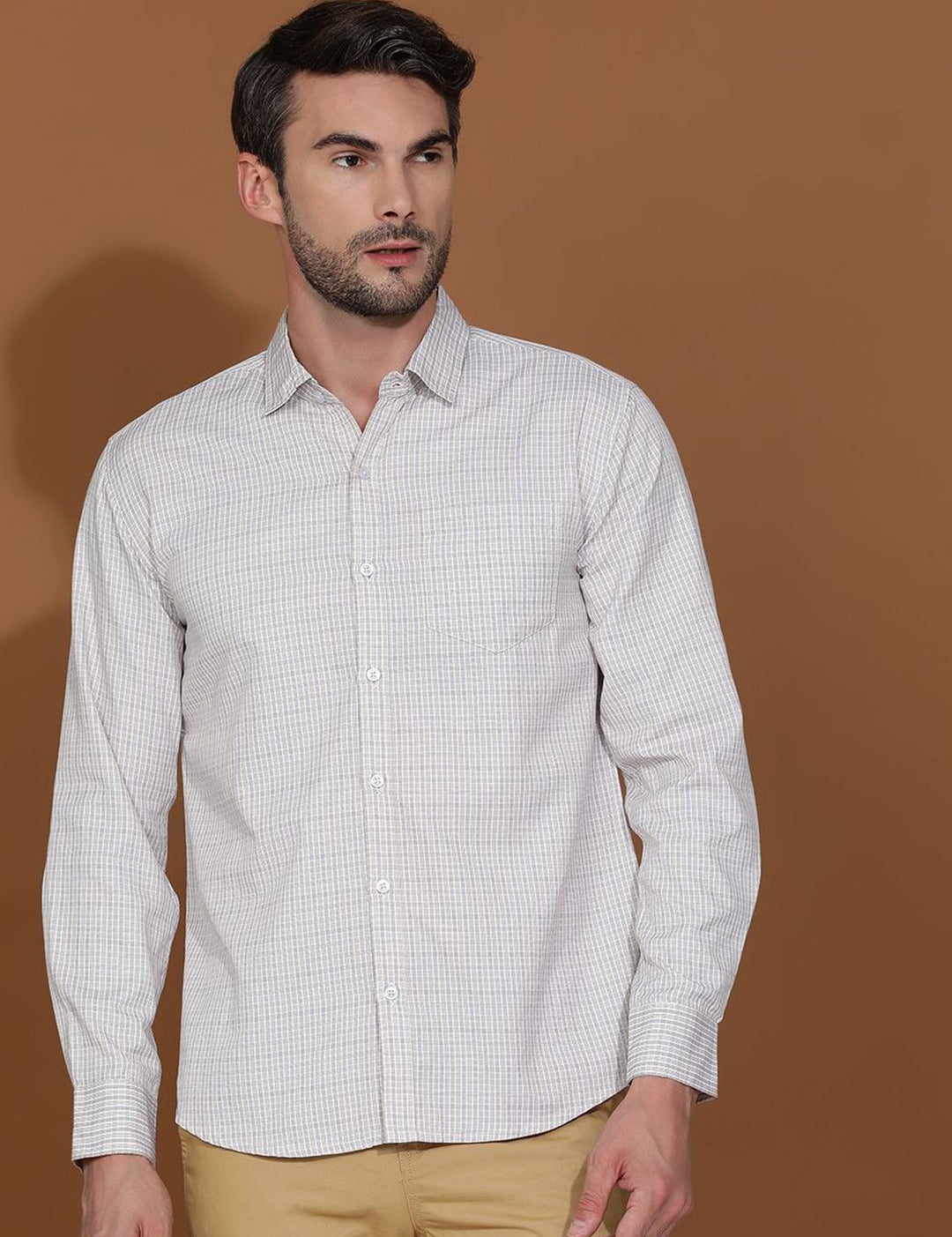 Kotty White New Spread Collar Casual Shirt