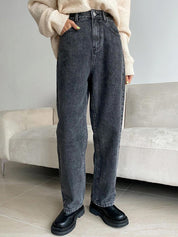 Kotty Women Grey Jean Straight Fit High-Rise Clean Look Stretchable Jeans