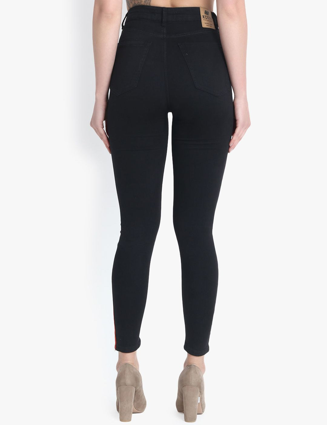 Kotty Women Black Skinny Fit High-Rise Clean Look Jeans