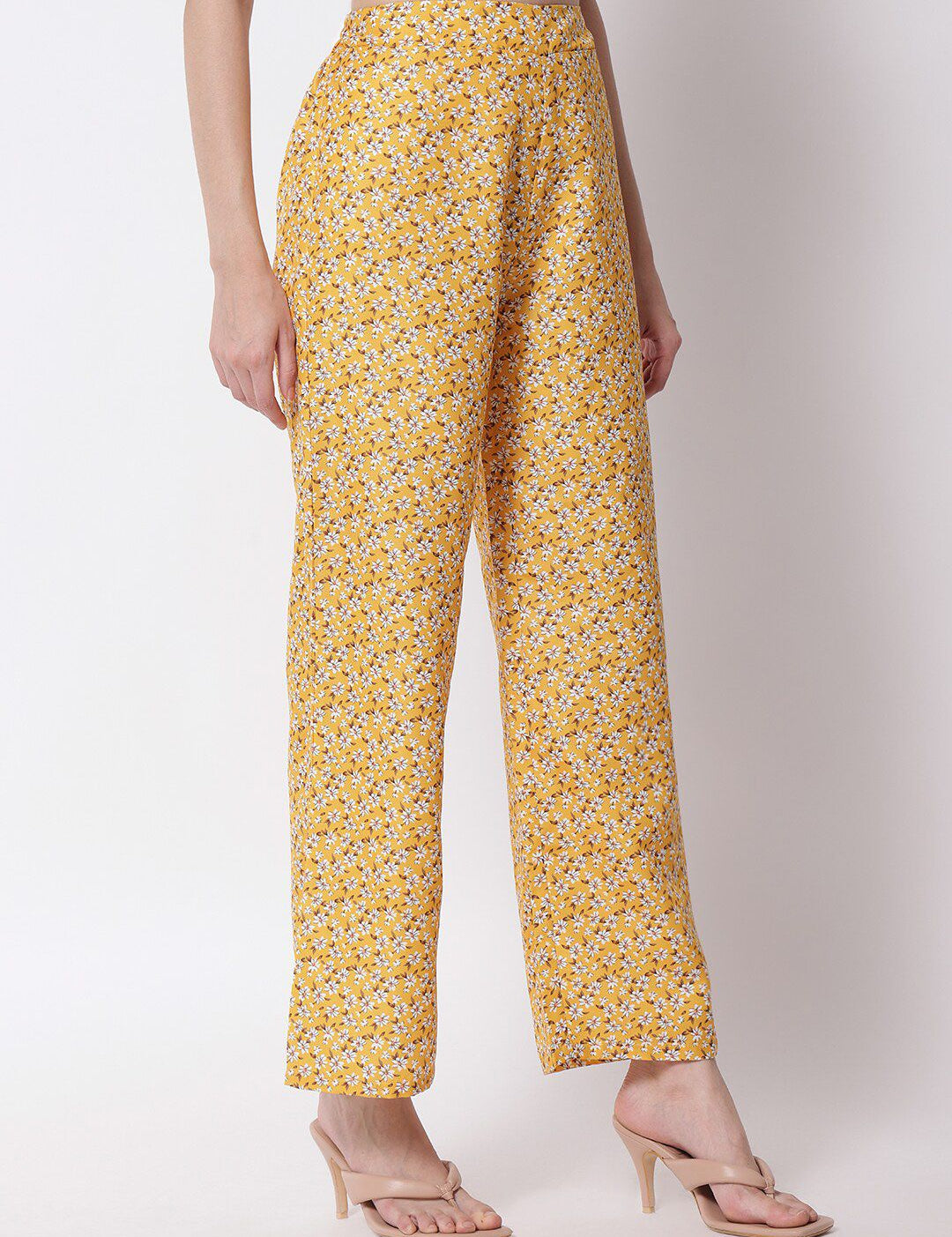 Kotty Women Mustard Yellow Floral Printed Relaxed High-Rise Easy Wash Trousers
