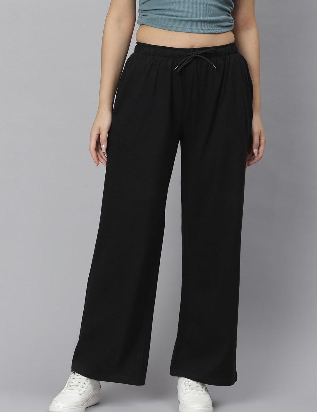 Kotty Women Black Solid Straight-Fit Track Pants