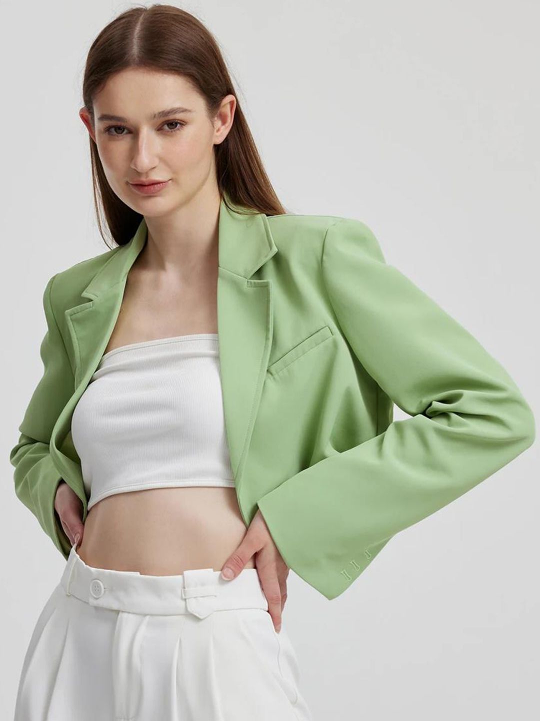 Kotty Green Crop Notched Lapel Collar Regular Fit Blazer