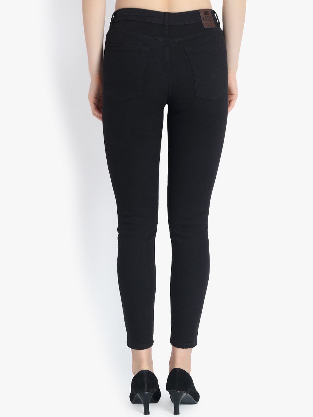 Kotty Women Black Skinny Fit High-Rise Clean Look Jeans