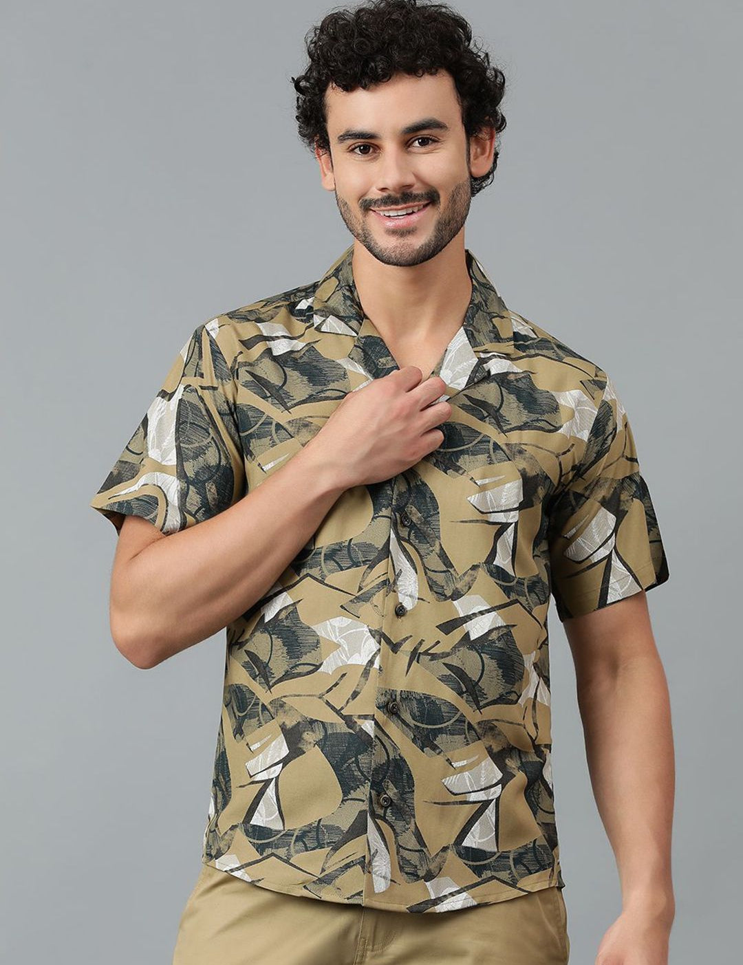 Kotty Men Cuban Collar Abstract Printed Casual Shirt