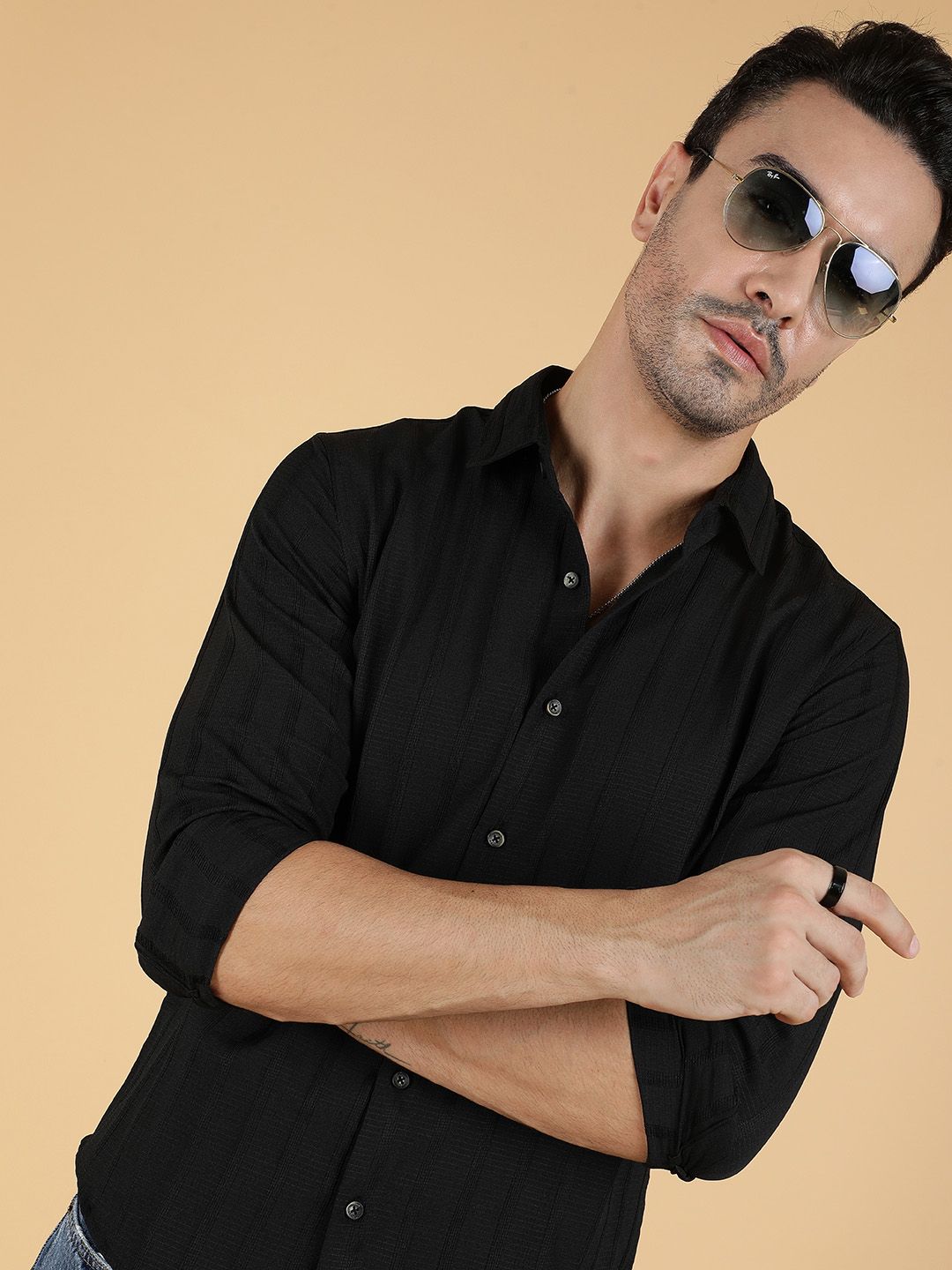 Kotty Men Relaxed Spread Collar Textured Casual Shirt