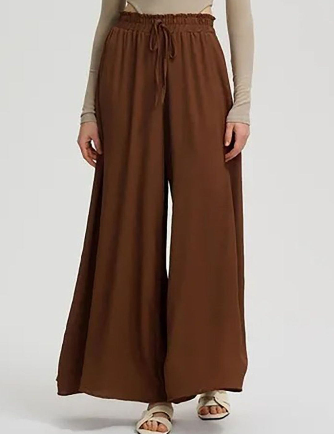 Kotty Women High-Rise Easy Wash Loose-Fit Pleated Wide Leg Trousers
