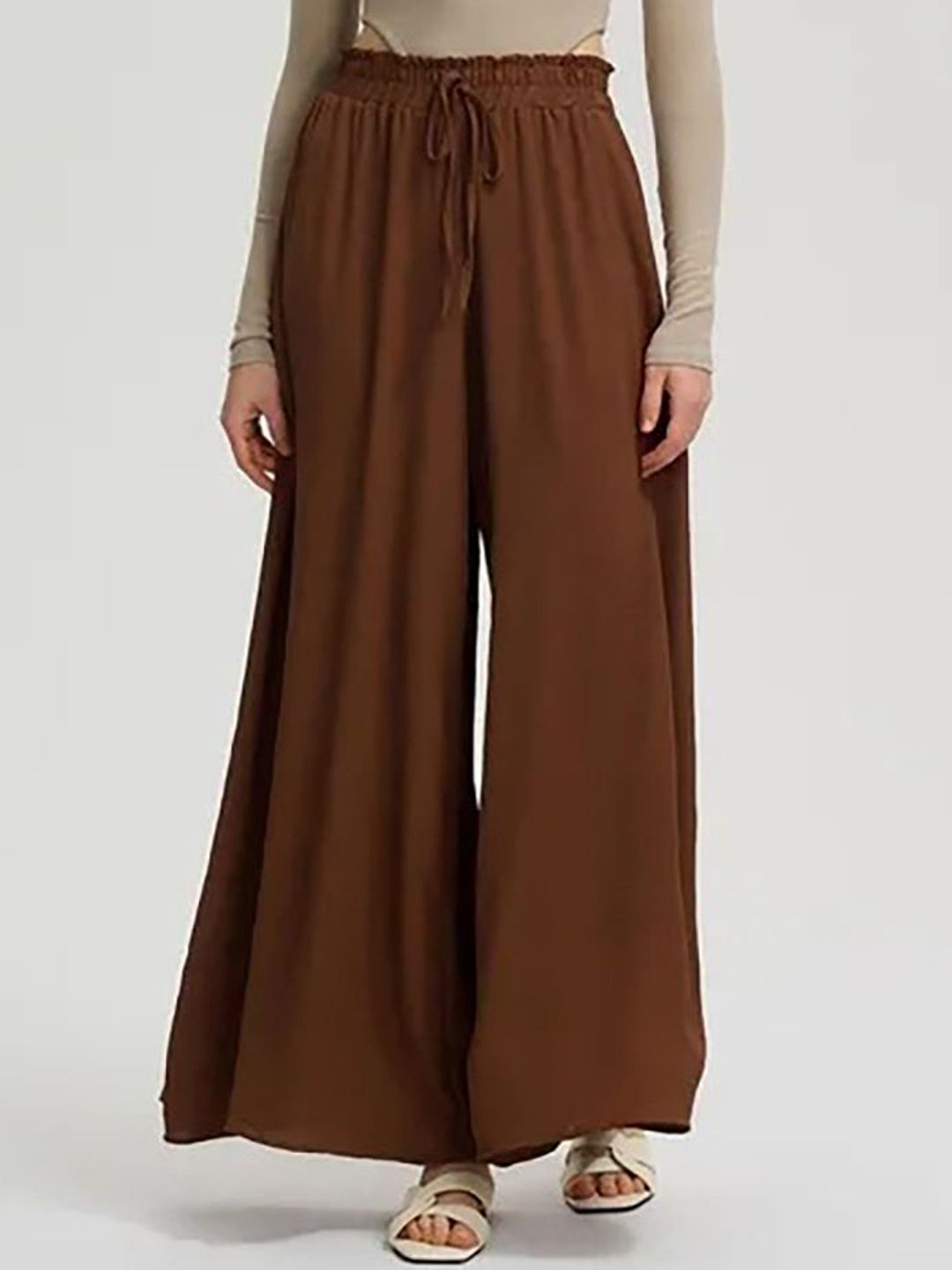 Kotty Women High-Rise Easy Wash Loose-Fit Pleated Wide Leg Trousers