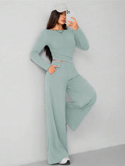 Kotty Round Neck Crop Top With Wide-Leg Trousers 