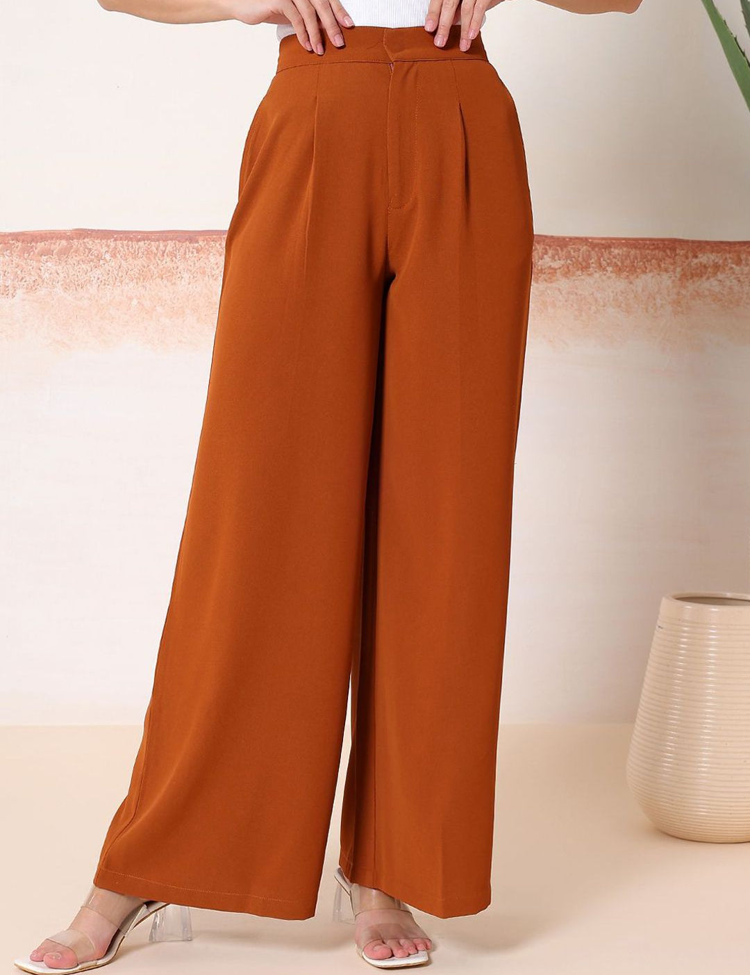 Kotty Women High-Rise Trousers