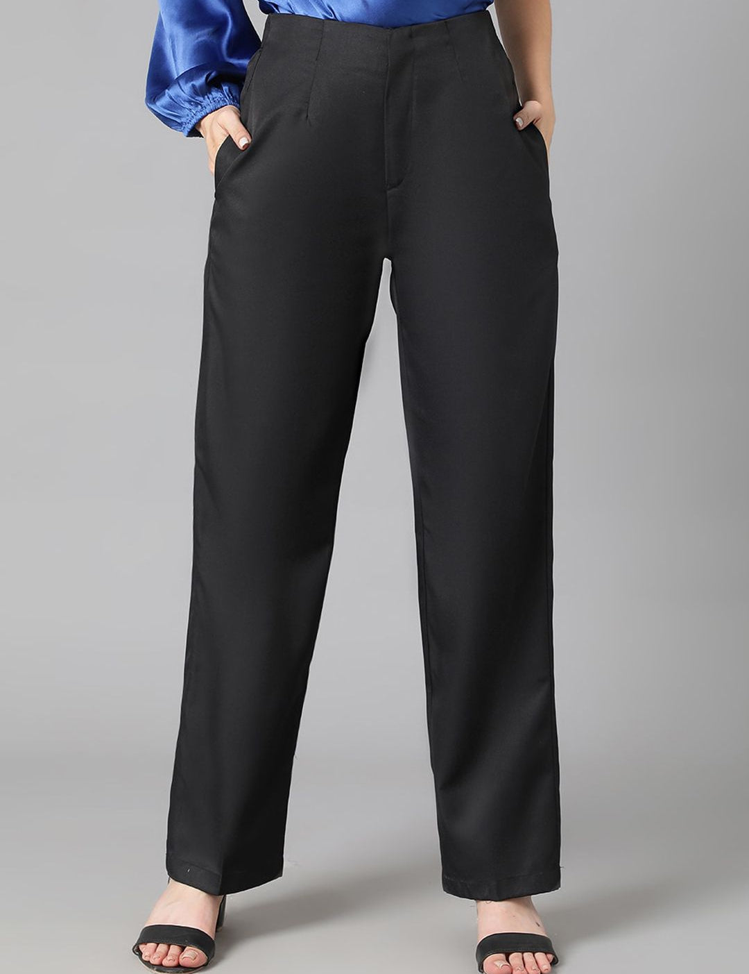 Kotty Women Black Relaxed Straight Leg Straight Fit High-Rise Easy Wash Pleated Trousers