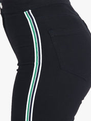 Kotty Women Black Skinny Fit High-Rise Clean Look Stretchable Jeans