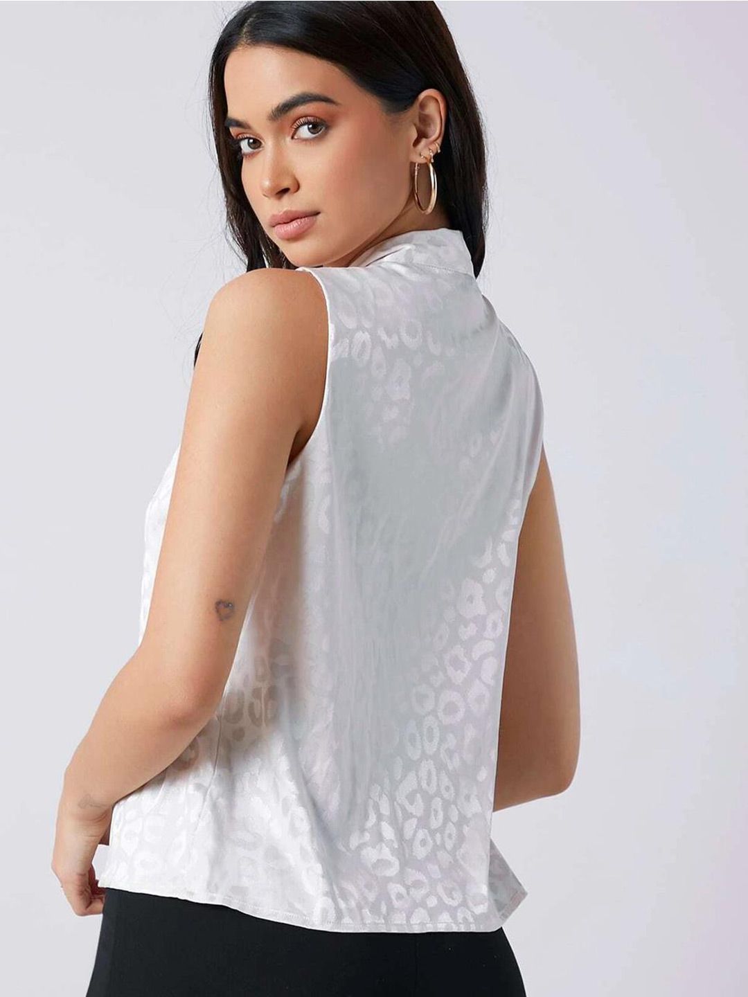 KOTTY BIZwear Animal Printed Tie-Up Neck Satin Top