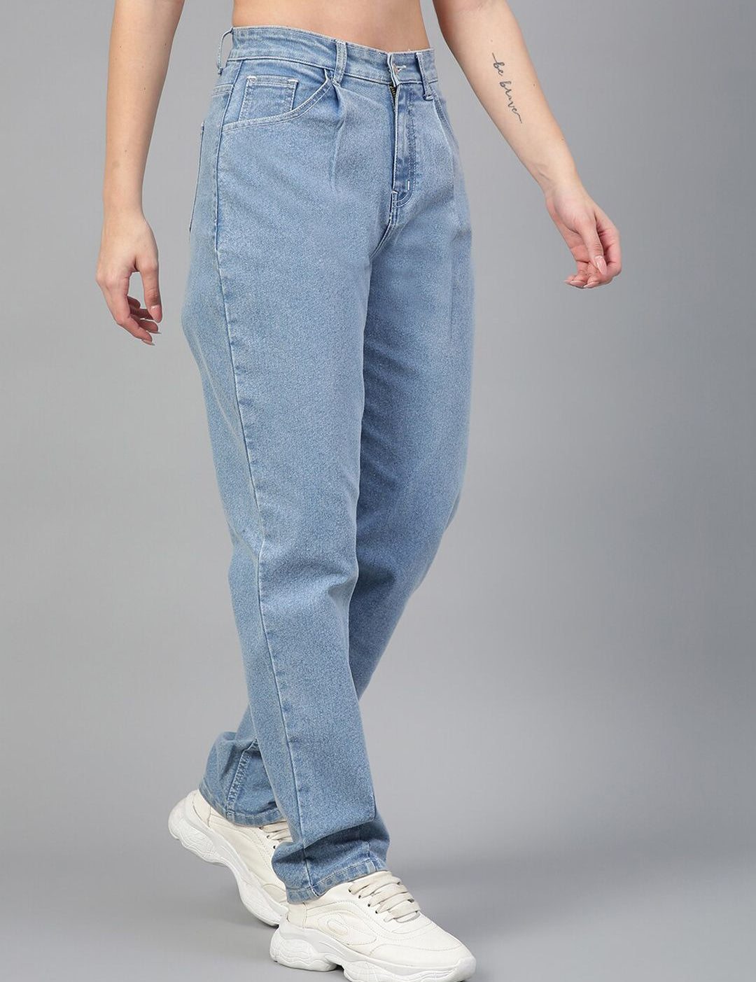 Kotty Women Jean Straight Fit High-Rise Light Fade Stretchable Jeans