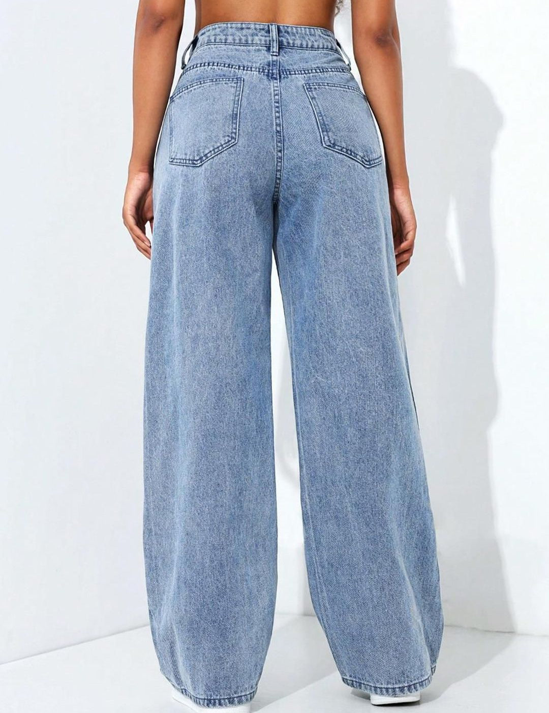 Kotty Women Straight Fit High-Rise Stretchable Jeans